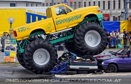 Monster Truck Show 08 Buttercup