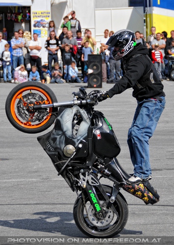 Bike Stunt Show 19