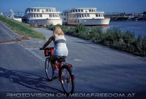 Bei den Schulschiffen