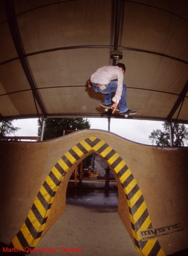 Ali Frontside Channel Ollie: Alistair Thompson