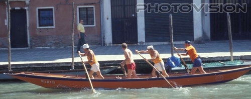 Venezianisches Rudertraining
