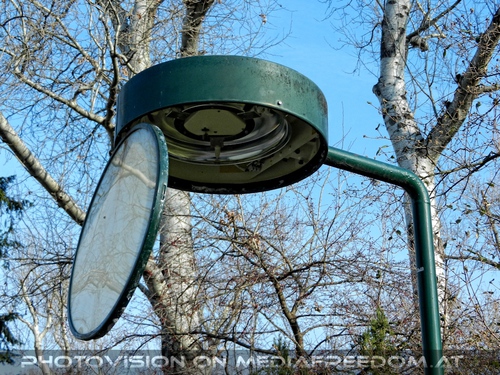 Uuups...da ist jemand dagegen geknallt