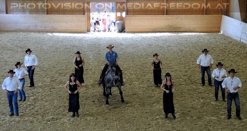 Rund um Mensch und Tier 13