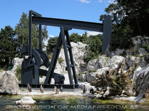 Pinguingehege mit �lpumpe